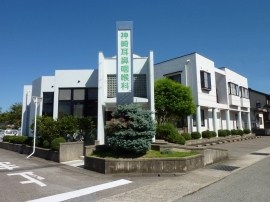 医療法人 神崎耳鼻咽喉科医院の外観