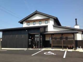 たかせ内科の外観